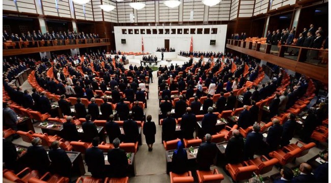 FETÖ ,SIRADA SİYASİLER VAR