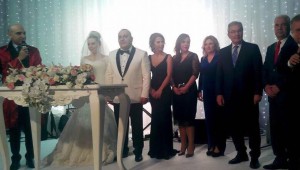 İSTANBUL"DA CHP SİYASETİNİ BULUŞTURAN NİKAH TÖRENİ