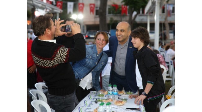 Bakırköy'de Mahalle İftarları Tamamlandı
