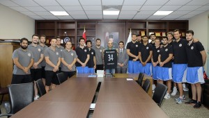 BAKIRKÖY BASKET ,BAŞKAN KERİMOĞLU'NU ZİYARET ETTİ