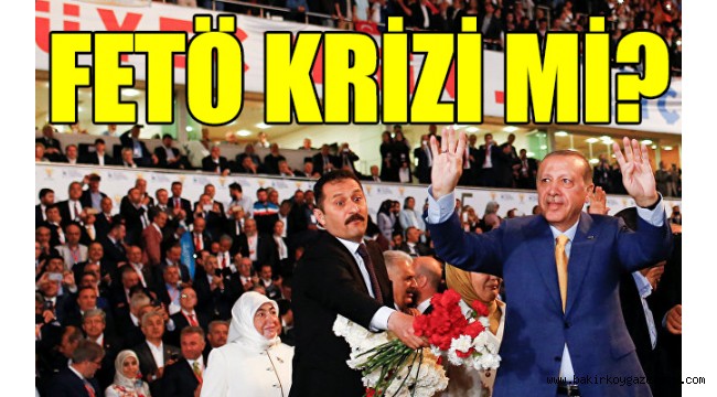 AKP'de kongreler ertelendi