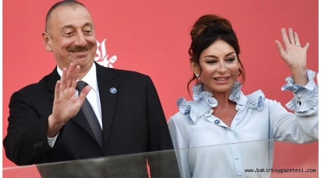 Guardian: 'Azerbaycan 2,9 milyar doları kara para aklama ve lobi faaliyetleri için kullandı'