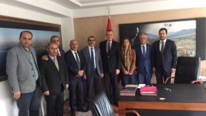 AK PARTİ İLÇE TEŞKİLATINDAN YENİ KAYMAKAMI ZİYARET