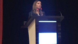 AK Parti İlçe Başkanı Aysun Çelikler'den çarpıcı açıklama