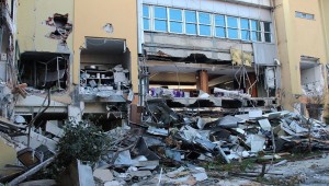 MAHKEME, BAKIRKÖY SPOR VAKFI YIKIMINI HAKLI BULDU