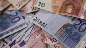 Euro, 3 yılın zirvesini gördü