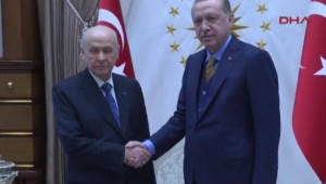 Sarayda ittifak zirvesi