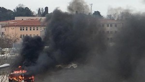 Bakırköy'de otobüs kundaklandı