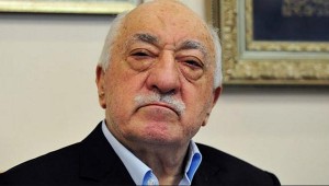 FETÖ lideri, internet sitesinde yayınladığı videoda suikast imasında bulundu.