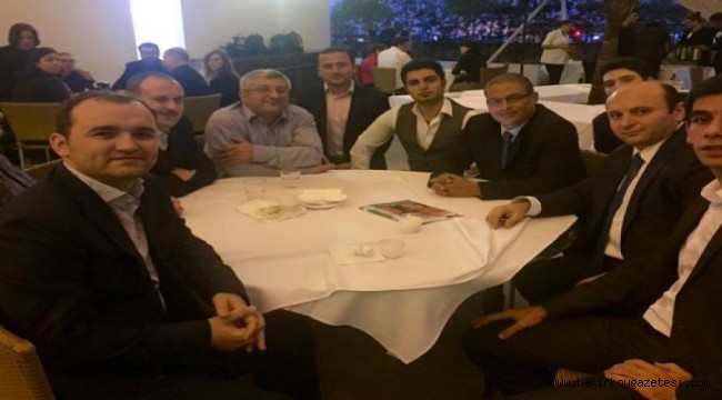 Alex geldi FETÖ fotoğrafları sızdı