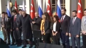 Bu görüntüler Türk televizyonlarında yer almadı