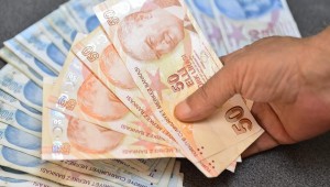 Bayram ikramiyesinin 192 TL'si uçtu!