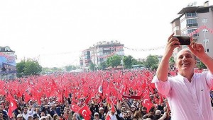 CUMHURBAŞKANI ADAYI MUHARREM İNCE , DENİZLİ'Yİ SALLADI