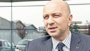 Akın İpek gözaltına alındı