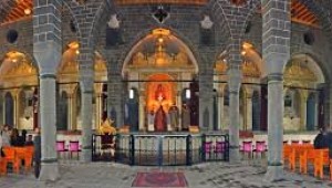 Azınlıklara İbadethanelerin bedelsiz olarak tahsis edilmesinin önü açıldı