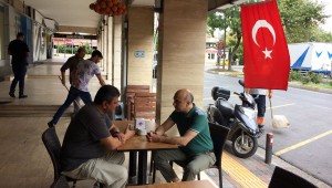 BAŞKAN DR. KERİMOĞLU YEŞİLYURT ESNAFINI ZİYARET ETTİ