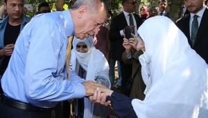 BAŞKAN ERDOĞAN HALKIN İÇİNDE