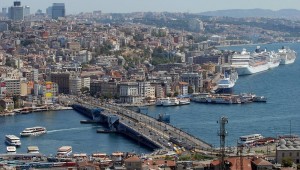 Galata ve Atatürk köprüleri trafiğe kapatılacak