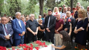 Bakırköy'de Tarık Akan anılacak