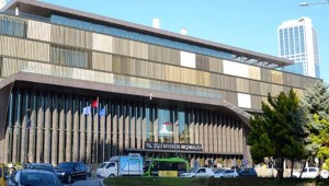 Belediyenin önünde eylem