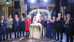 CHP'LİLERİ BULUŞTURAN DÜĞÜN