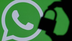 Whatsapp'ta birini engelleseniz de size ulaşmasının bir yolu varmış!