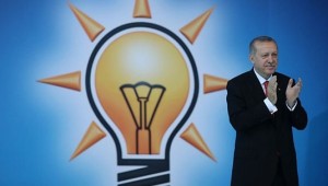 AKP'de 3 döneme takılan belediye başkanları