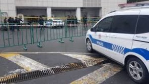 AVM otoparkında kanlı infaz! Bir ölü…