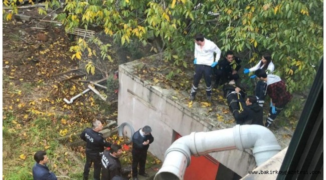 Bakırköy Adliyesi'nde sıcak saatler: Polisin ayağı kırıldı