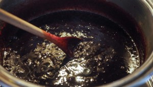 Şişkinliğe ve kabızlığa son! Kabızlıktan kurtaran ev yapımı şurup