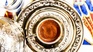 Yıllarca yanlış pişirmişiz! Ünlü şeften kahve pişirme teknikleri