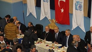 BAKIRKÖY'DE SEVGİ SOFRASI KURULDU