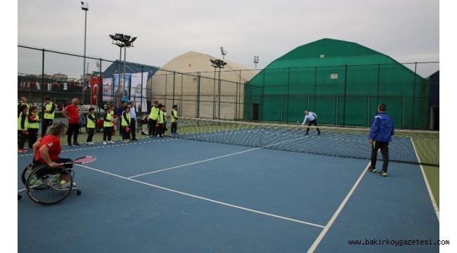 Bakırköy'de ünlüler, engelli sporcularla tenis oynayacak