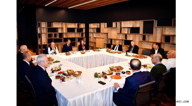 CHP 'Lİ BAŞKANLAR BİRARAYA GELDİ