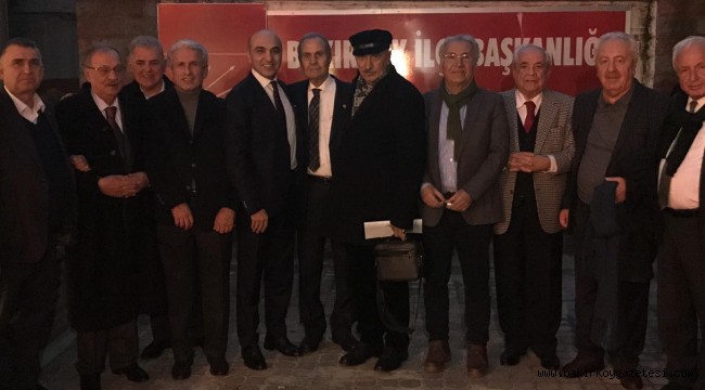 CHP'Lİ PARTİ BÜYÜKLERİNDEN BAŞKAN DR. KERİMOĞLU'NA TAM DESTEK