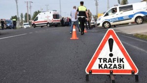 Bakırköy'de Korkunç Kaza! Kadın Müşteri Otomobilden Fırladı