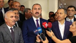 Adalet Bakanı Gül'den 'seçilse de görevden alırız' tehdidi: Belediye başkanı da meclis üyesi de...