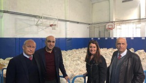 BAKIRKÖYDE CHP'Lİ BAŞKAN VE MİLLETVEKİLLERİDE NÖBETE DEVAM EDİYOR!