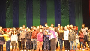 DOWN SENDROMLU GENÇLERDEN TİYATRO