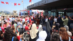 19 MAYIS COŞKUSU BAKIRKÖY'DE TÜM HIZIYLA DEVAM EDİYOR!