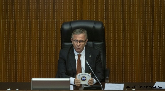AKP'li Meclis üyelerine ret: Çalışanlar alkışladı