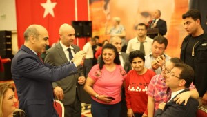 Bakırköy'de Ekrem İmamoğlu Engellilerle İftarda Buluştu