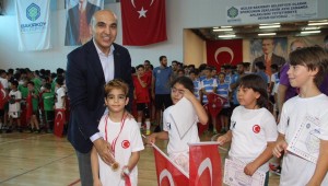 BAKIRKÖY'DE SPOR YAPMAYAN KALMASIN