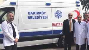 BAKIRKÖY'DE SEÇİMDE ENGELLİ VE YAŞLILARA AMBULANS