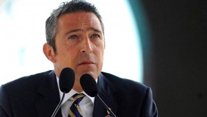 Ali Koç, yıldız futbolcunun transferi için Fransa'ya uçtu