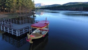 Belediye'nin 68 milyon TL borcu var, 80 bine sultan kayığı aldı