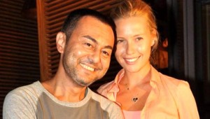 Serdar Ortaç ve Chloe Loughnan boşandı!