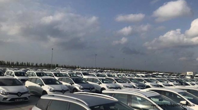 Yenikapı'ya getirilen araçlar için AK Parti'den ilk tepki: Dağ fare doğurdu