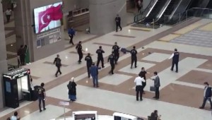 Çağlayan Adliyesi'nde intihar girişimi