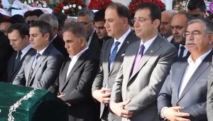 Hamit Demir'in annesi son yolculuğuna uğurlandı